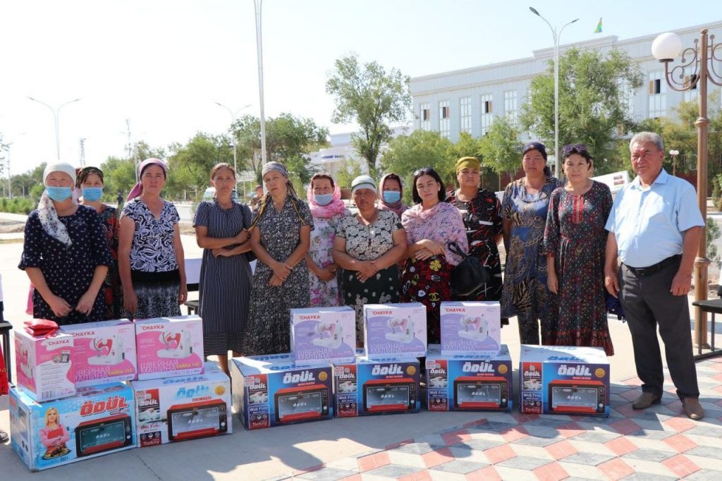 “Hayallar dápteri”ndegi hayal-qızlarǵa sawǵa berildi