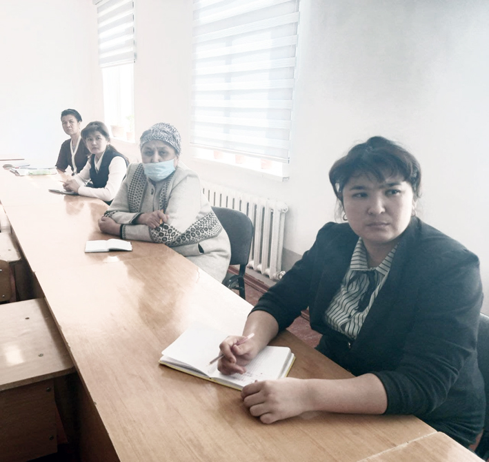 Shet tili oqıtıwshıları ushın seminar ótkerildi