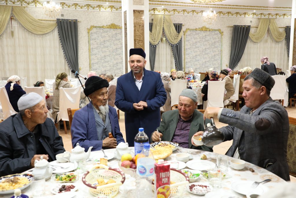 Мүбәрек рамазан айында саўаплы ислер даўам етпекте