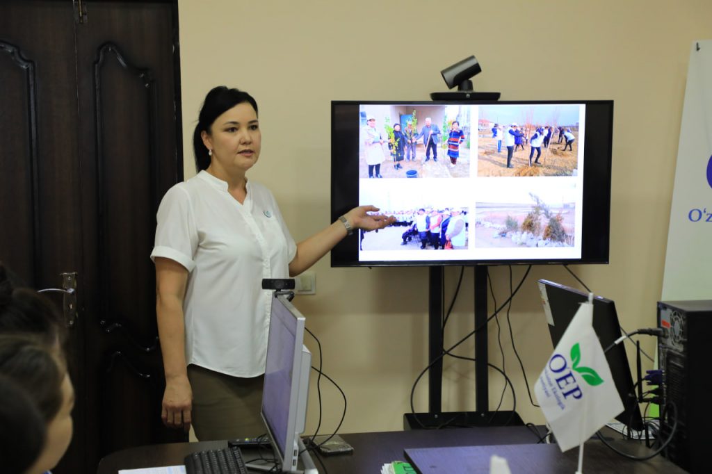 Өзбекстан Экологиялық партиясы Тахтакөпир районы Кеңеси тәрепинен «Өзбекстан Экологиялық партиясы искерлиги: 1-ярым жыллық жуўмағы ҳәм келеси 6 ай даўамындағы әҳмийетли ўазыйпалар» атамасындағы нәўбеттеги Кеңес жыйналысы болып өтти.