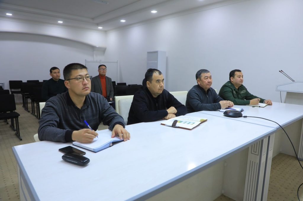 Tashqi migratsiyadagi yoshlar muammolari masofadan o‘rganildi